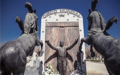 Circus at the cemetery